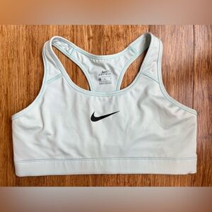 Nike Racerback Sports Bra light blue size Large. 1557